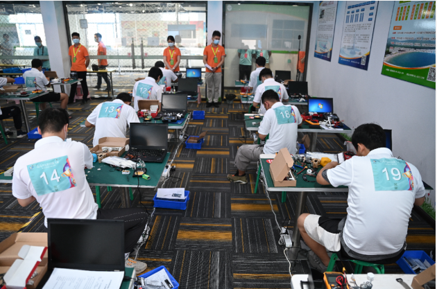 2020深圳技能大賽 無人機裝調(diào)工決賽在全球鷹無人機培訓基地舉行
